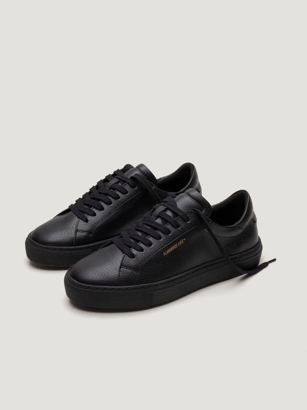 Flamingos Hampton Court Triple Black Sneaker