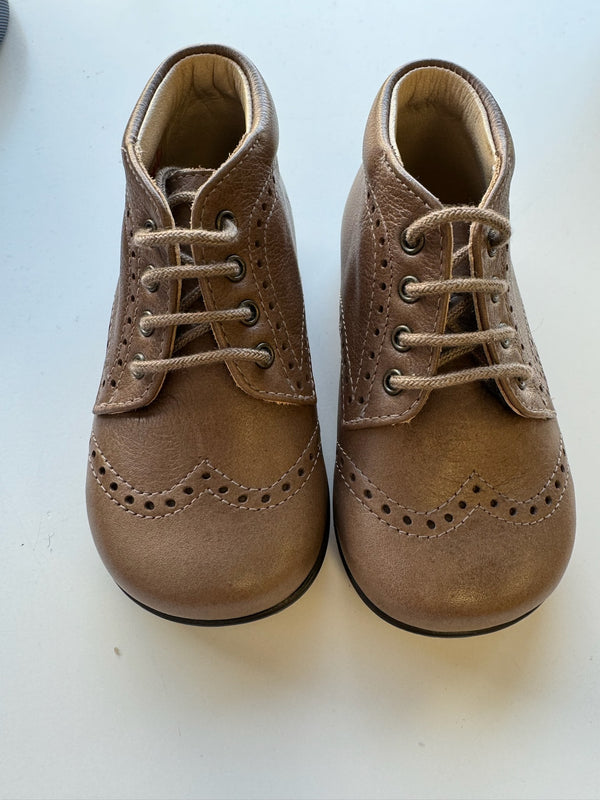 Beberlis Taupe Wingtip Baby Bootie