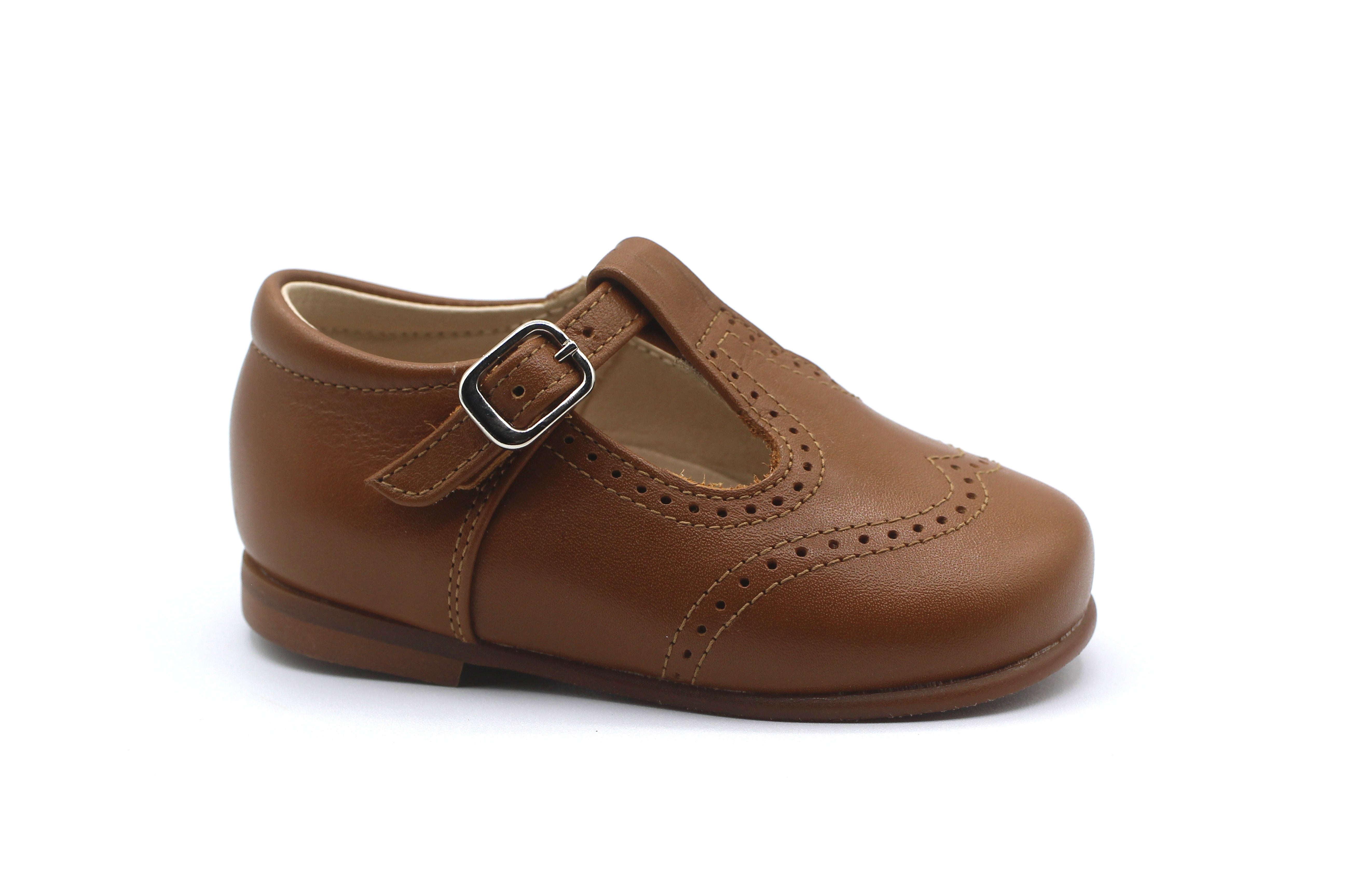 Beberlis Luggage Brown Baby Wingtip T-strap