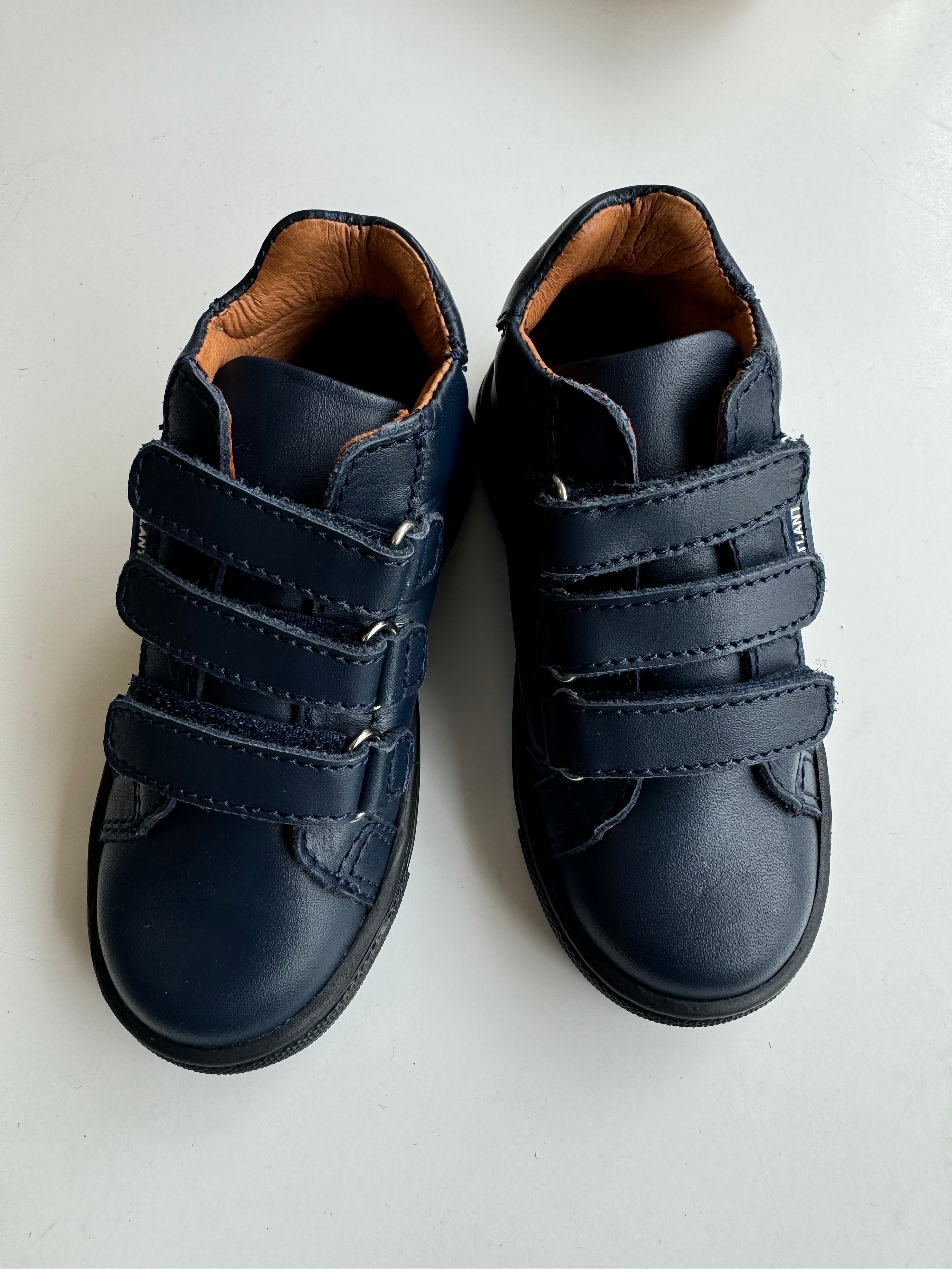 Atlanta Navy Three Velcro Sneaker