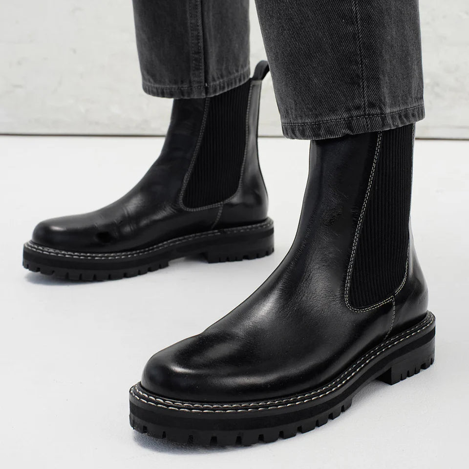 Angulus Black Chelsea boot with elastic