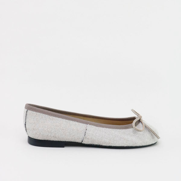 Papanatas Gray Flannel Ballet Flat