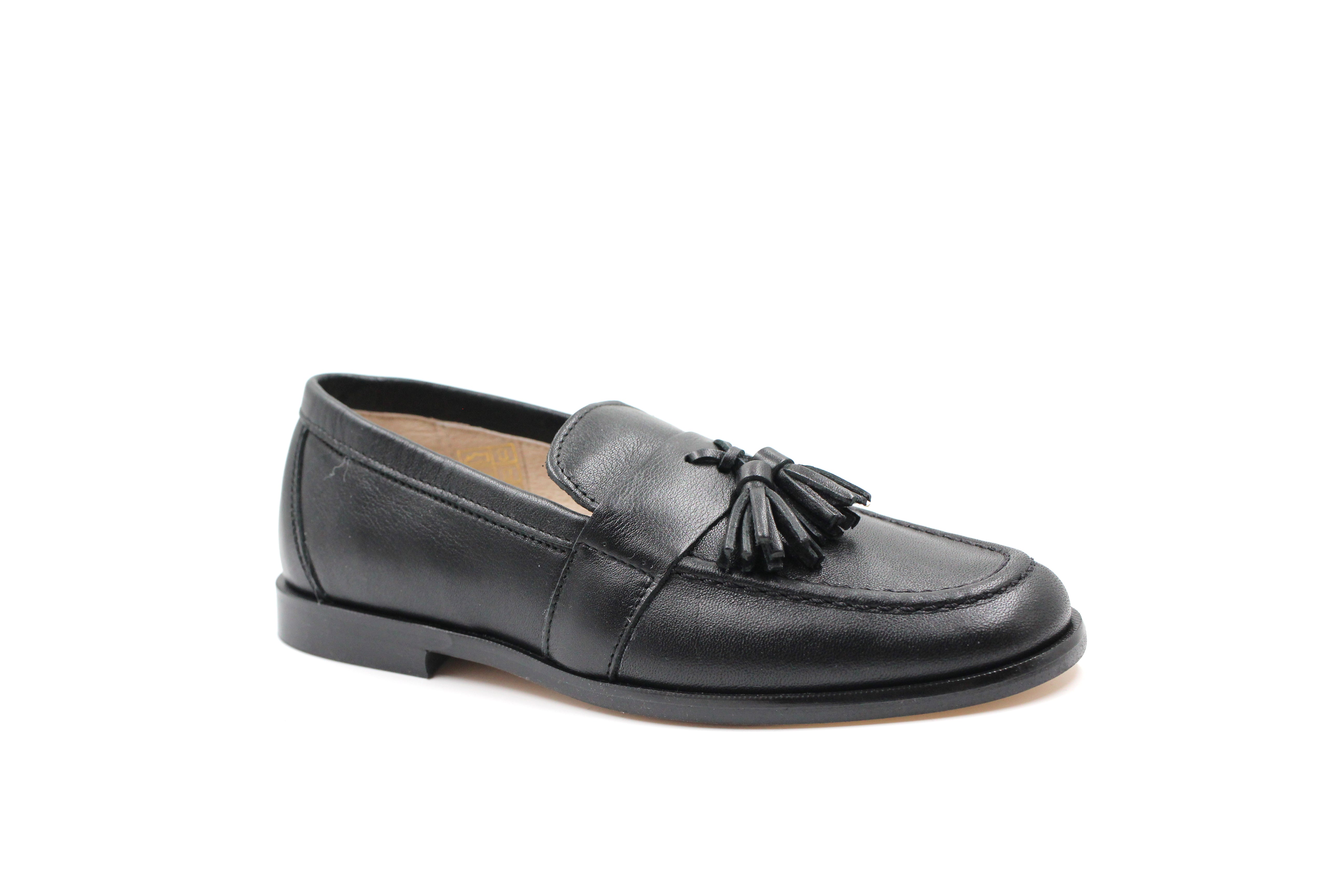 Hoo Black Leather Tassel Loafer