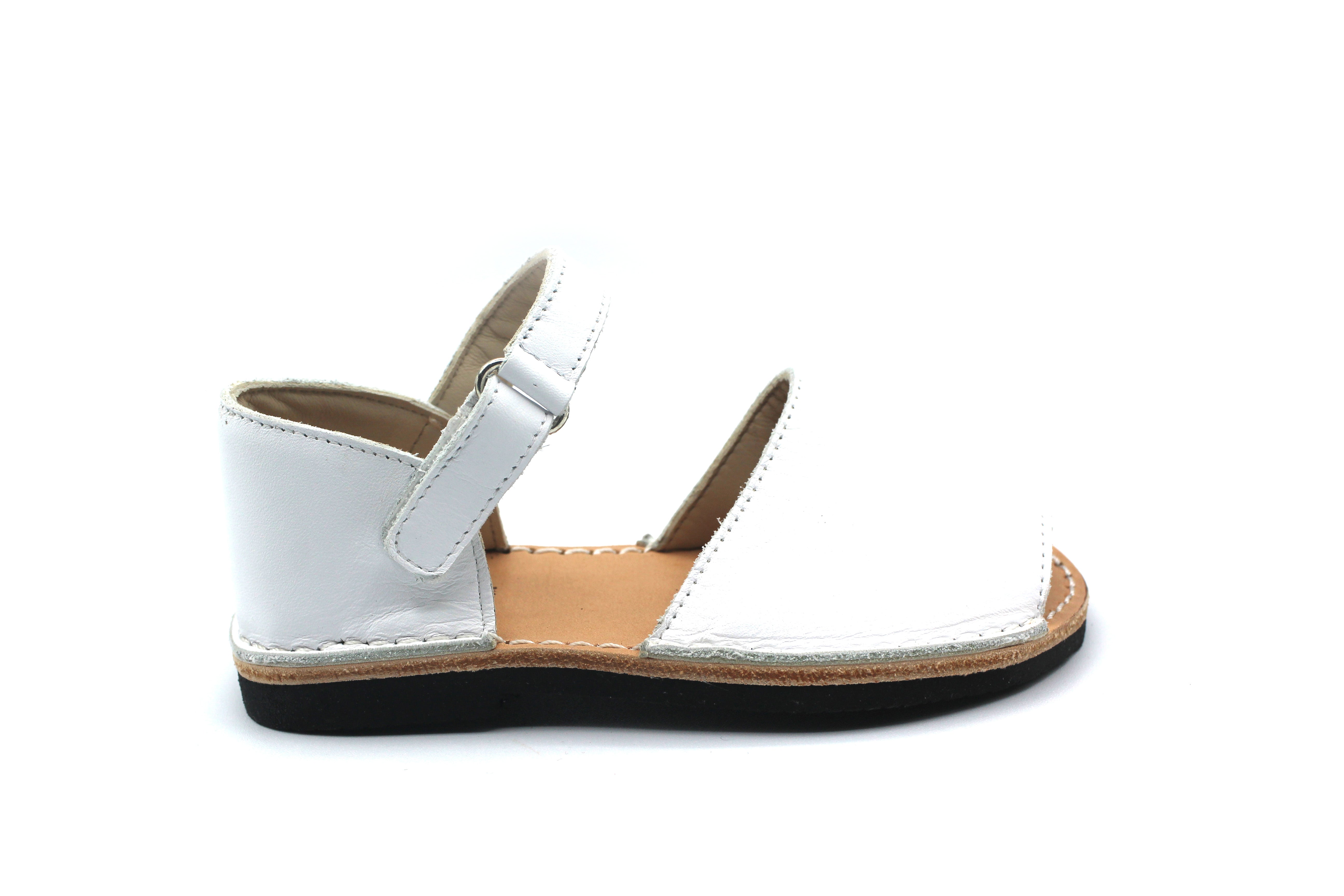 Manuela De Juan White Mahon Sandal