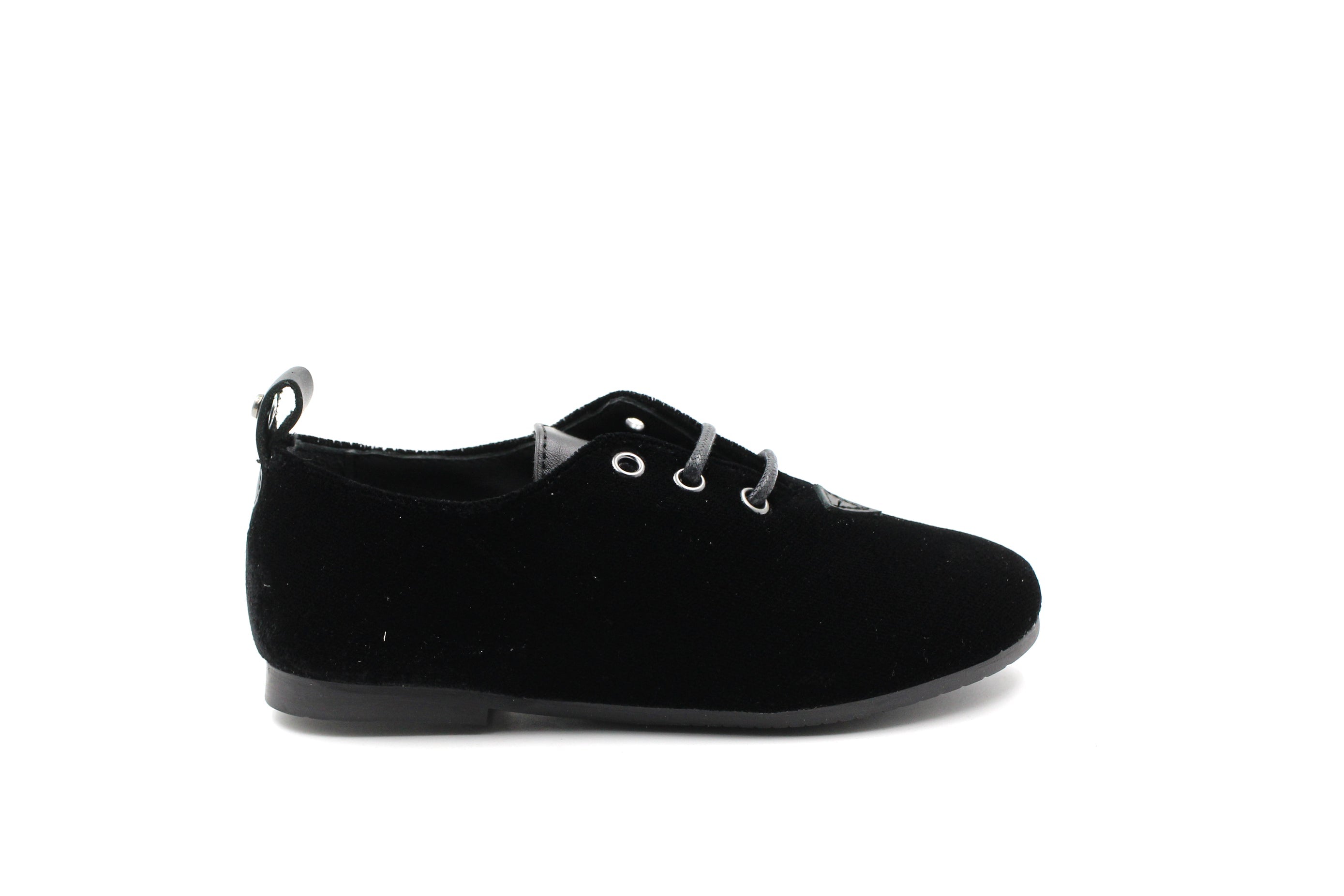 Manuela De Juan Black Velvet Thiago Oxford